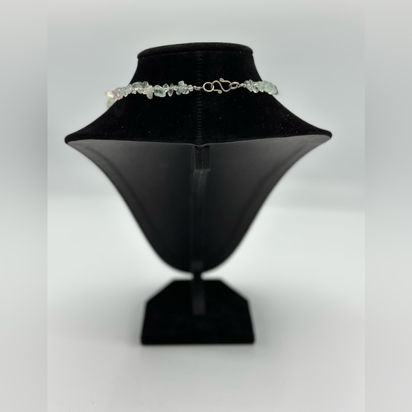 18in Fluorite Chip Necklace - Picture 4 of 6